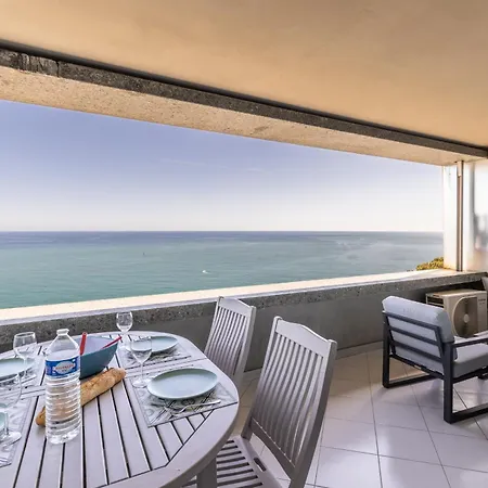 Costa Plana 135 Apartment *