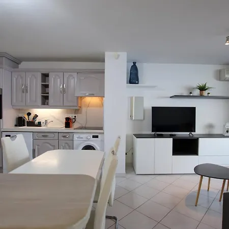 Costa Plana 135 Apartment *